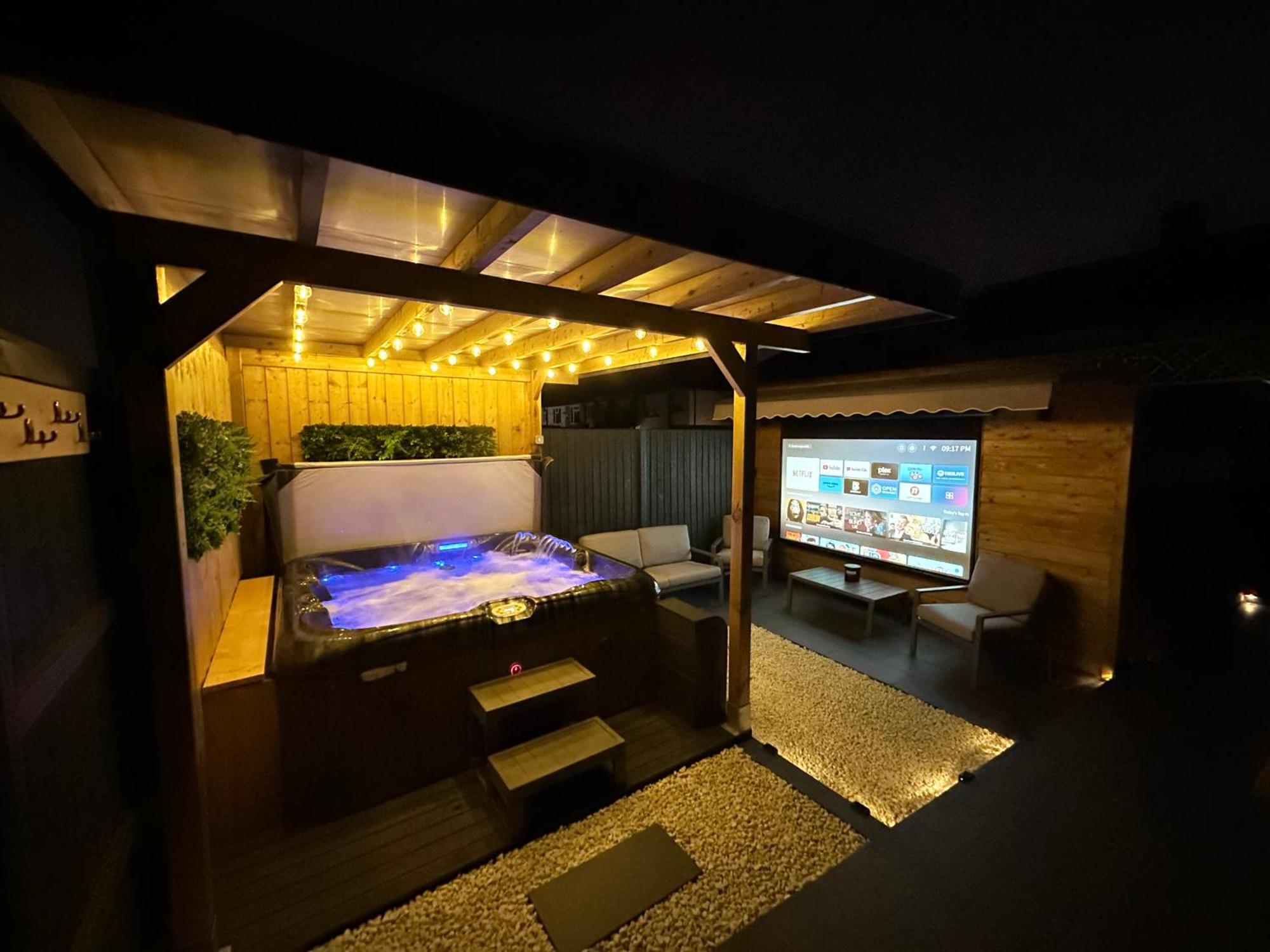 Ferienwohnung Wild & Free Hot Tub Retreat Dartford Exterior foto